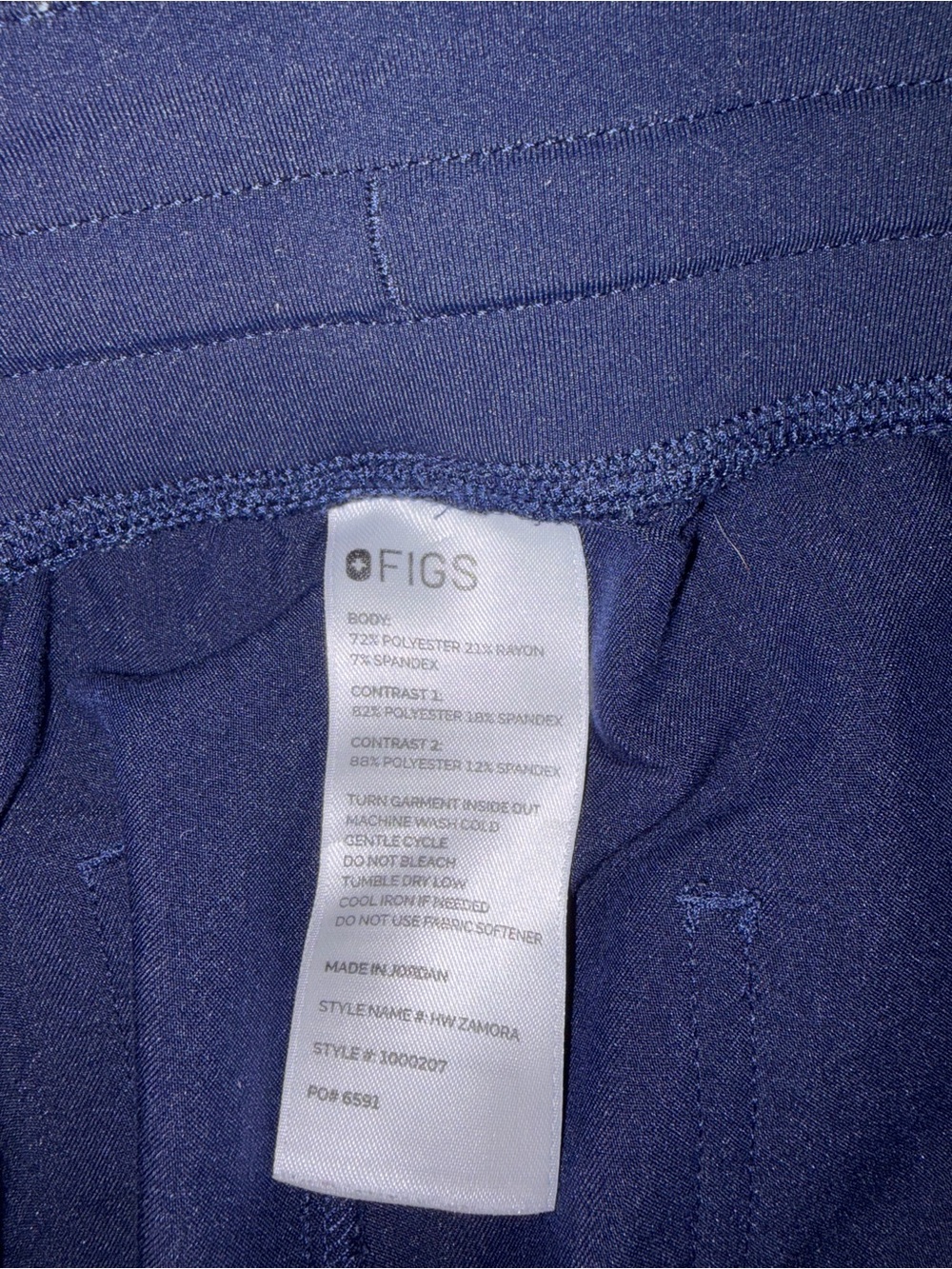 FIGS Navy Medical Scrub Top - Comfortable Professional Fit - Picture 2 of 4